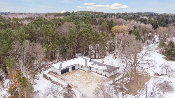 $999,000 | 9353 Stonebridge Trail North, Stillwater, MN 55082