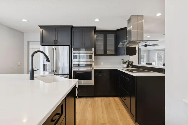 $999,000 | 9353 Stonebridge Trail North, Stillwater, MN 55082