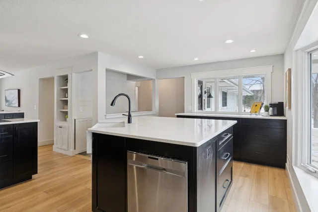 $999,000 | 9353 Stonebridge Trail North, Stillwater, MN 55082