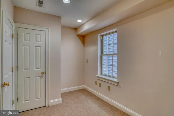 $2,400 | 2542 West Girard Avenue, Unit 2, Philadelphia, PA 19130