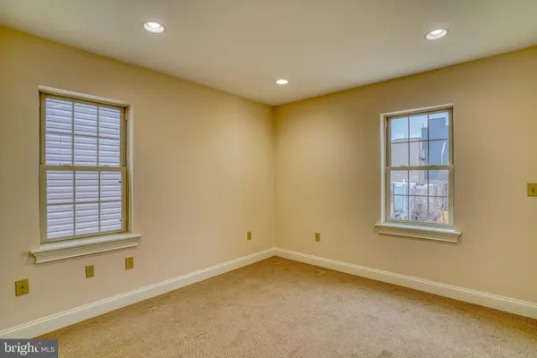 $2,400 | 2542 West Girard Avenue, Unit 2, Philadelphia, PA 19130