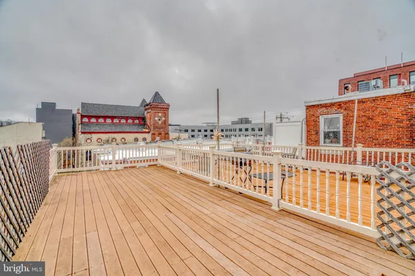 $2,400 | 2542 West Girard Avenue, Unit 2, Philadelphia, PA 19130