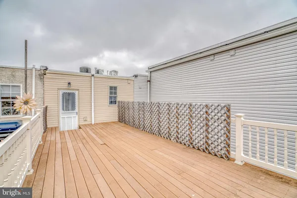 $2,400 | 2542 West Girard Avenue, Unit 2, Philadelphia, PA 19130