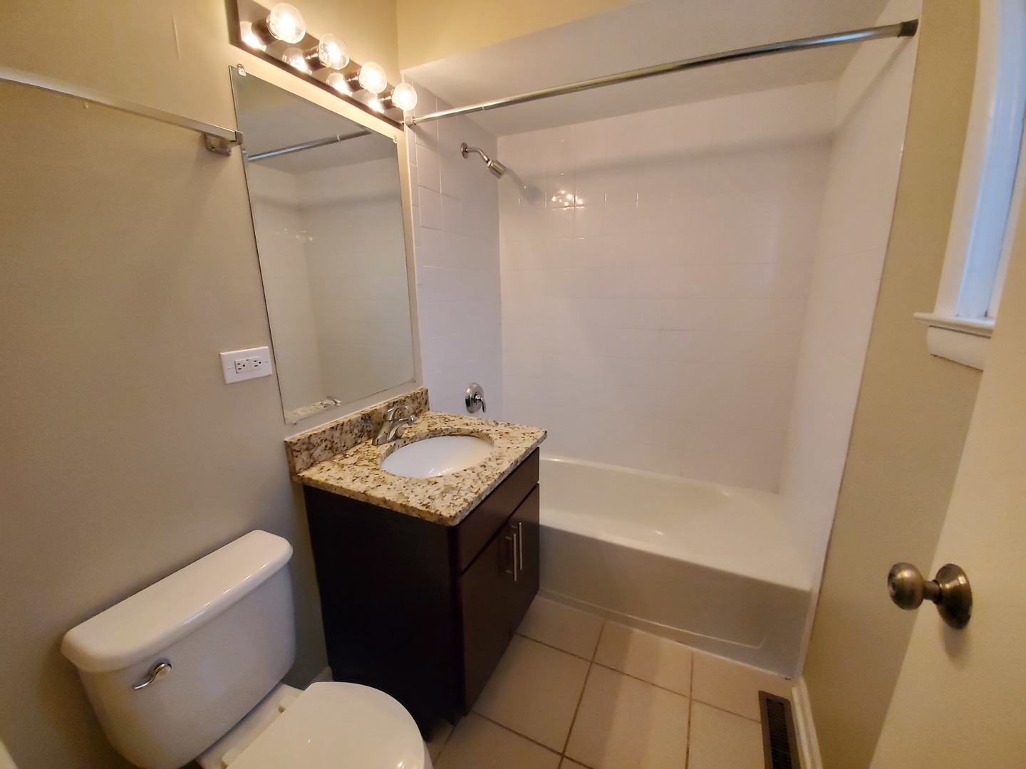 4675 Lincoln Avenue Rolling Meadows, IL 60008 - Photo 14 of 24