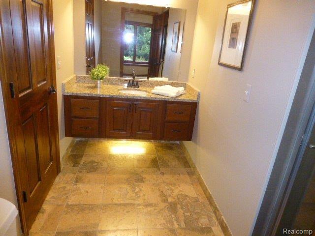 8300 30 Mile Road Washington, MI 48095 - Photo 20 of 44 Main Floor Bath.JPG