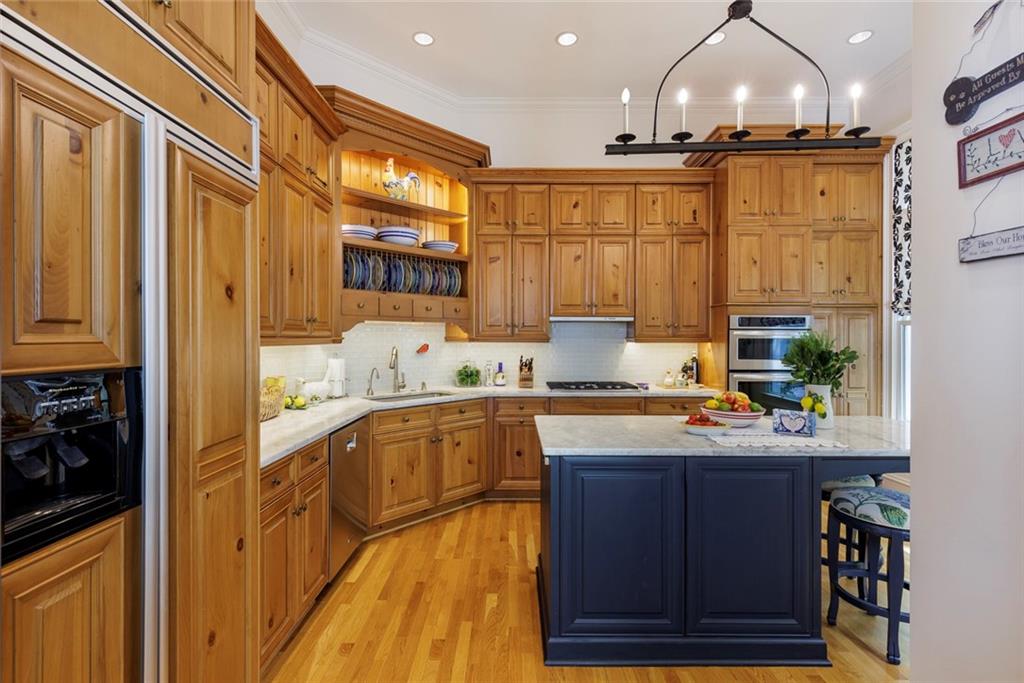 2500 Peachtree Road, Unit 103S Atlanta, GA 30305 - Photo 8 of 32 Gallery Image 8