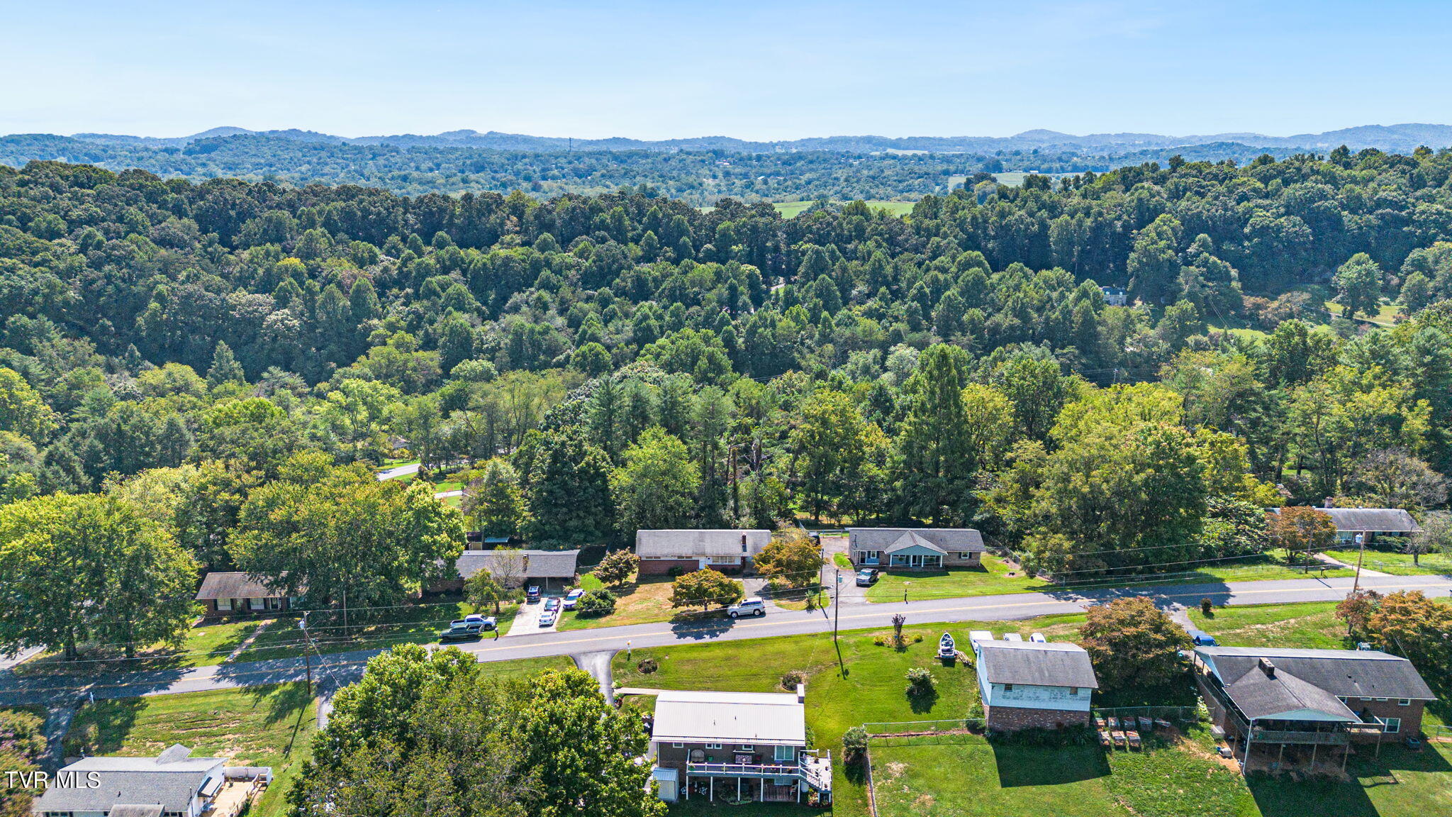 413 Merman Road Kingsport, TN 37663 - Photo 18 of 37 8-web-or-mls-DJI_0124