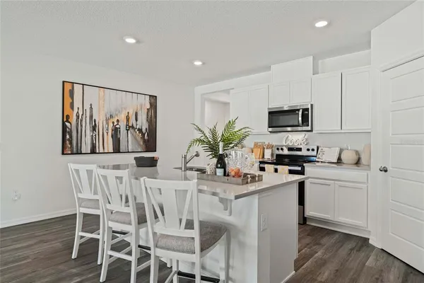 $350,490 | 8595 Cape Fox Cove, Lakeland, FL 33810