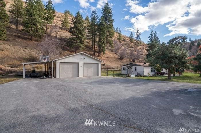 790 Grade Creek Road Manson, WA 98831 - Photo 2 of 15 Gallery Image 2