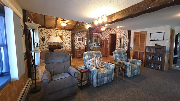 $249,900 | 1371 Highway 16, Dummer, NH 03588