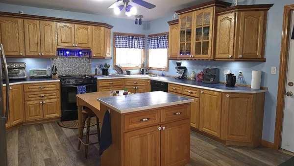 $249,900 | 1371 Highway 16, Dummer, NH 03588