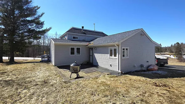 $249,900 | 1371 Highway 16, Dummer, NH 03588