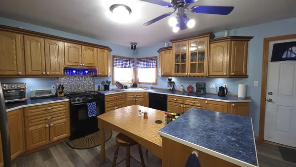 $249,900 | 1371 Highway 16, Dummer, NH 03588