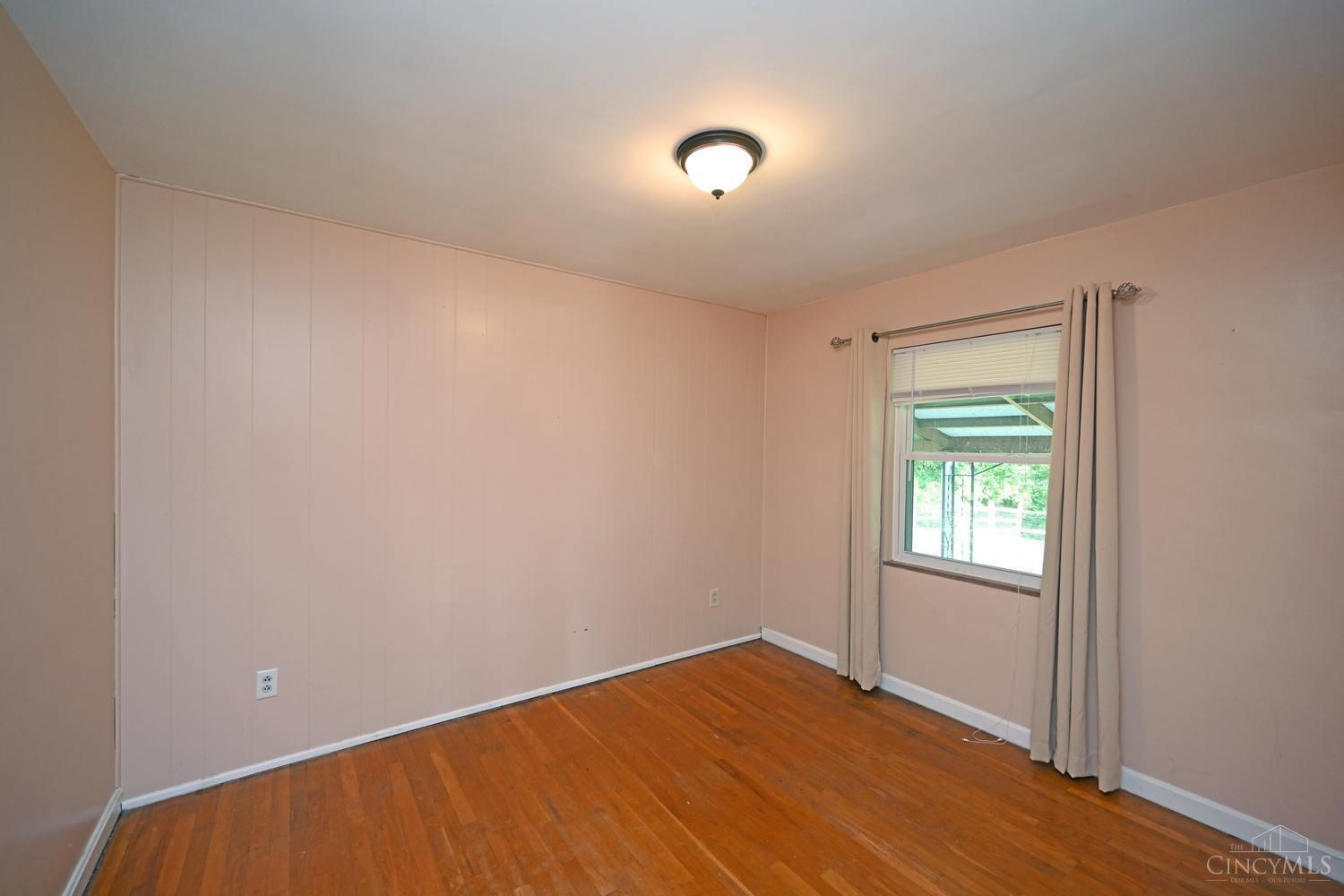 5146 Valley Ridge Road Cincinnati, OH 45247 - Photo 16 of 26 Gallery Image 16