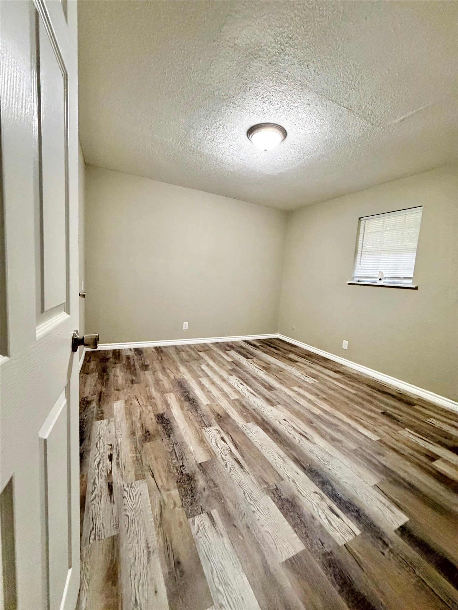 1614 Vauthier Street, Unit 8 La Marque, TX 77568 - Photo 10 of 13