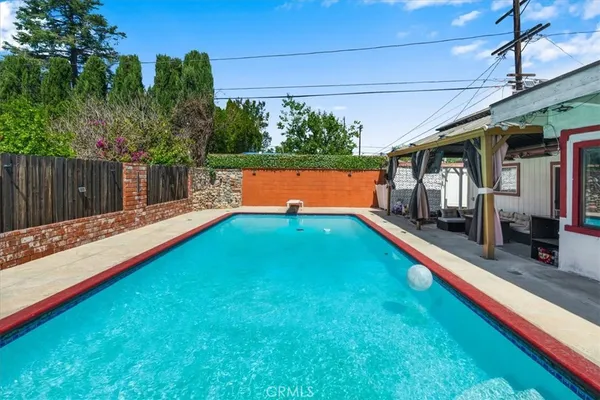 $849,999 | 22111 Covello Street, Canoga Park, CA 91303