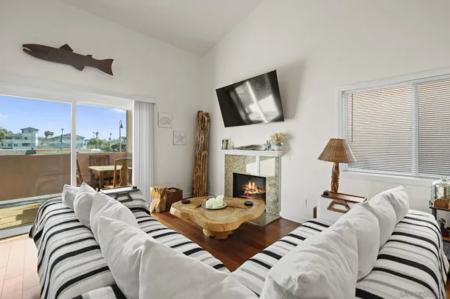 $2,500,000 | 700 A Seacoast Drive, Imperial Beach, CA 91932