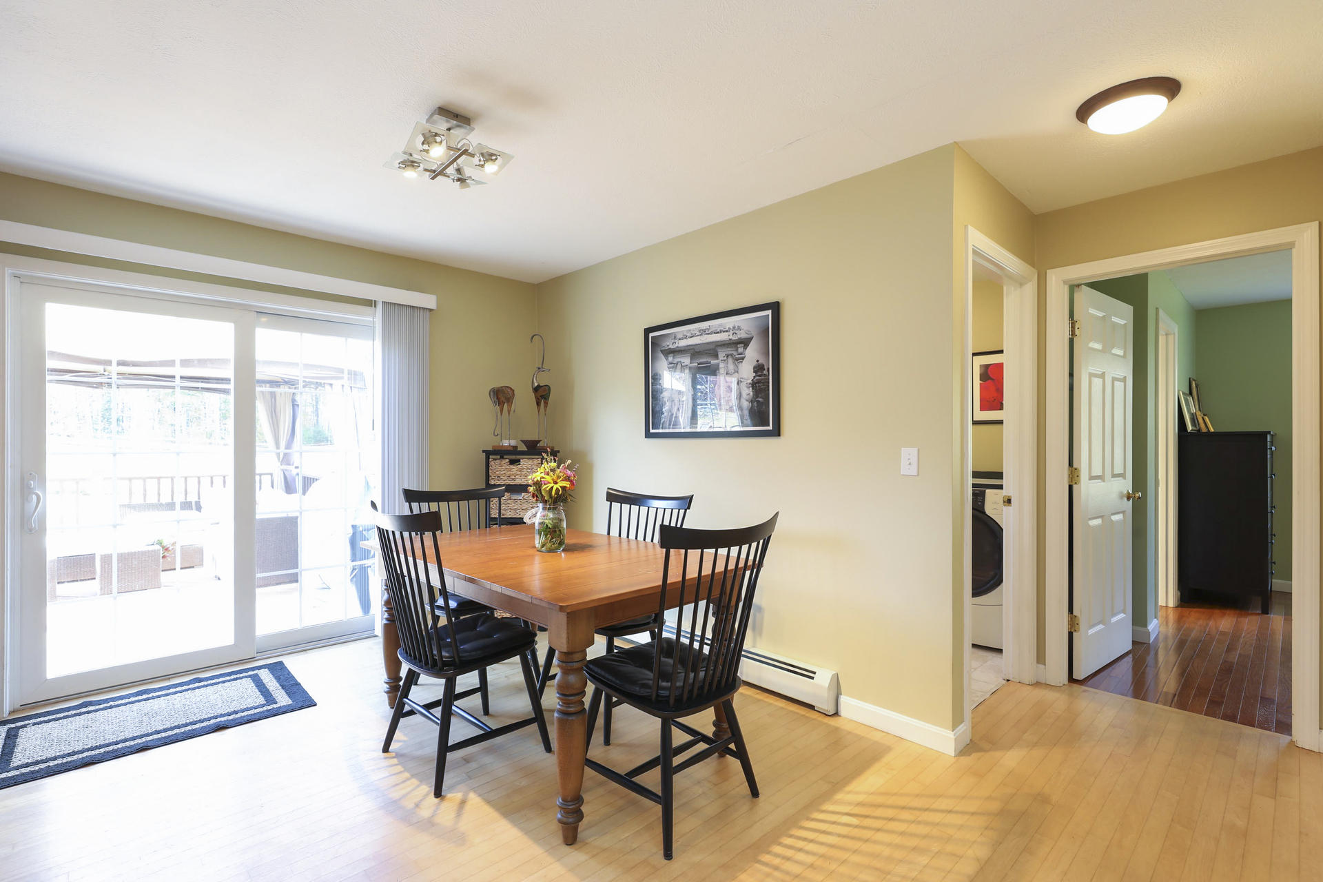 286 Cole Road Kennebunk, ME 04043 - Photo 6 of 37 Dining area