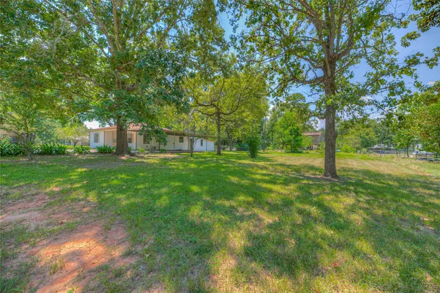 $148,500 | 305 Oak Ridge Drive, Onalaska, TX 77360