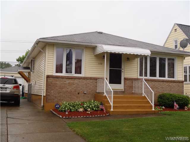 133 Culver Road Buffalo, NY 14220 - Photo 1 of 1 Exterior Front