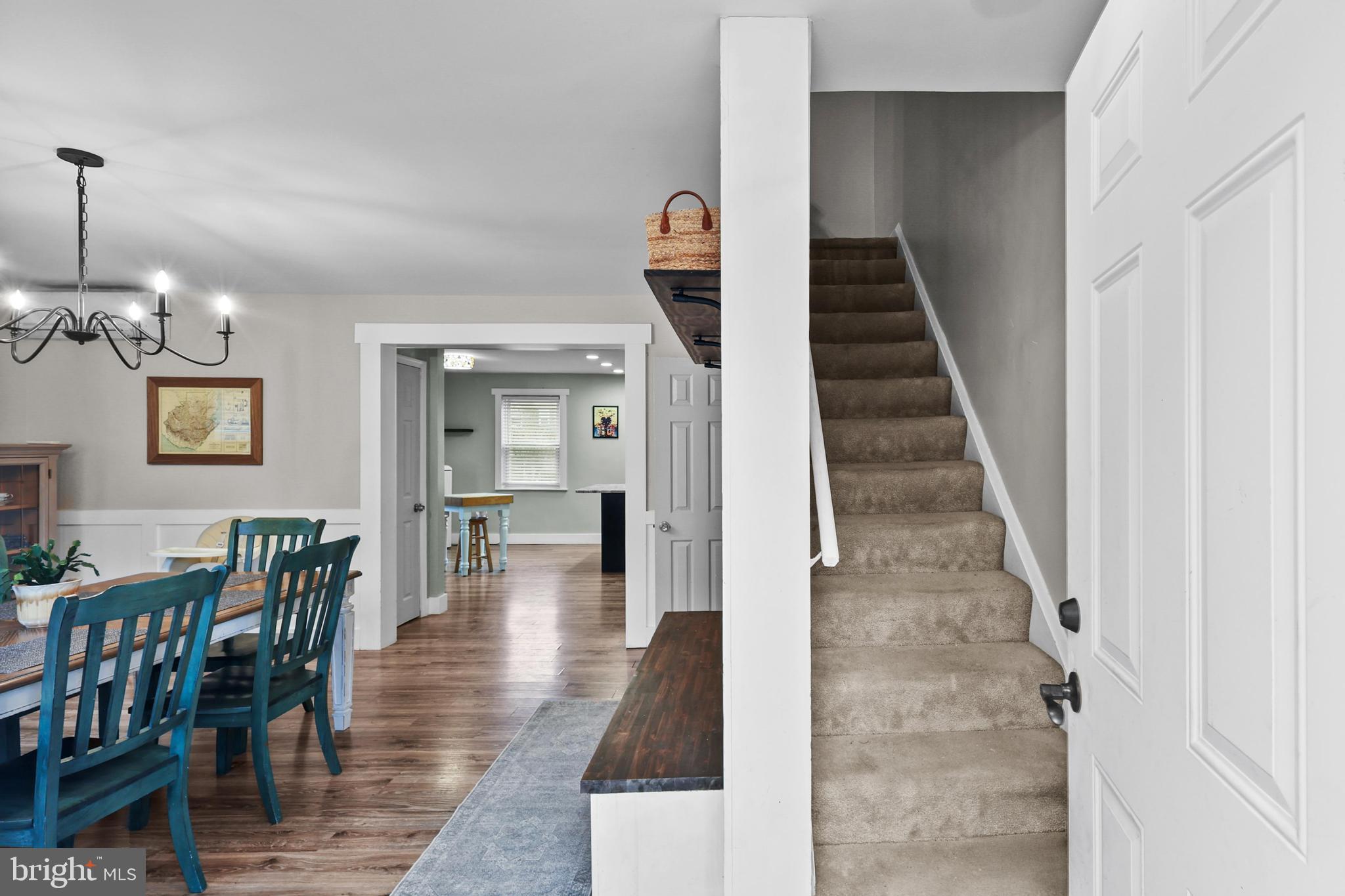 1020 Dartmouth Road Baltimore, MD 21212 - Photo 4 of 46 a view of a hallway with furniture and entryway