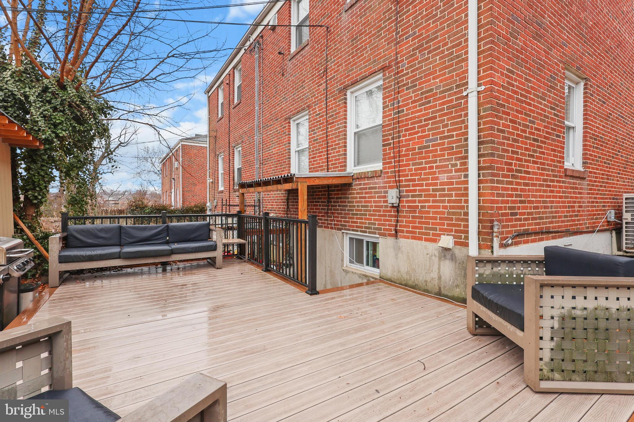 1020 Dartmouth Road Baltimore, MD 21212 - Photo 42 of 46 a view of outdoor space with seating space