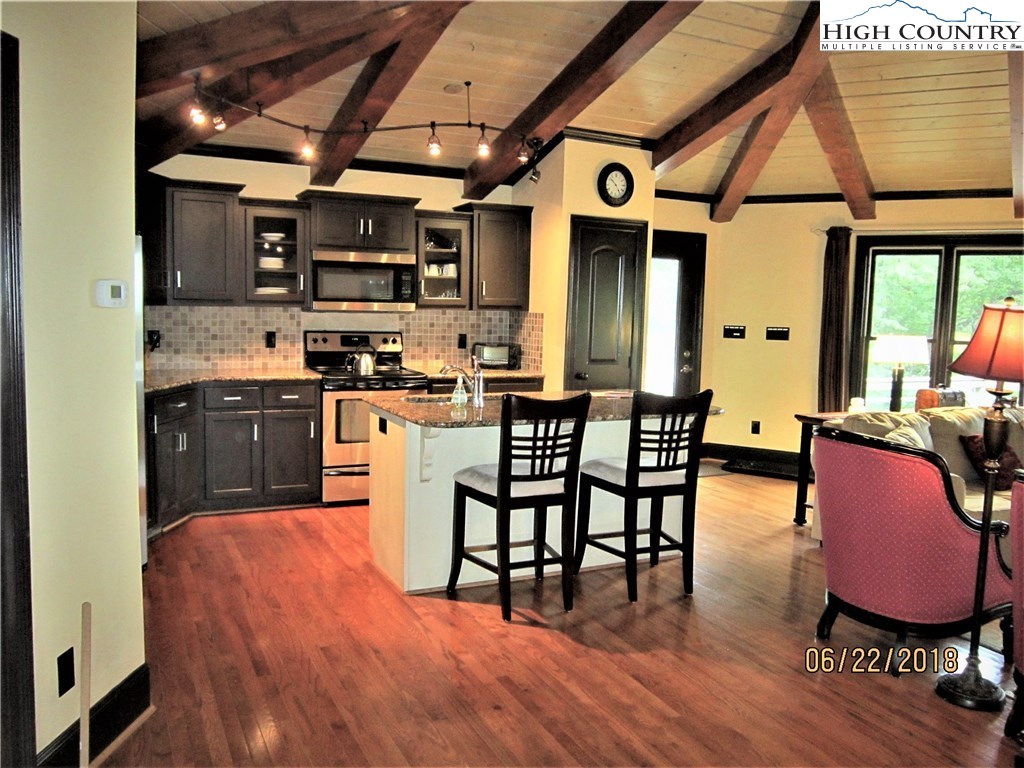 116 Tamarack Road Beech Mountain, NC 28604 - Photo 3 of 26 Gallery Image 3