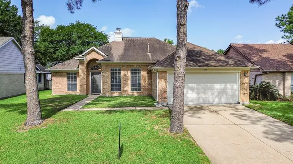$2,350 | 7015 Yardley Drive, Katy, TX 77494