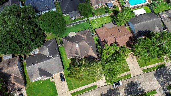 $2,350 | 7015 Yardley Drive, Katy, TX 77494