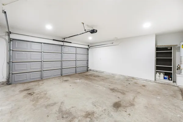 $2,350 | 7015 Yardley Drive, Katy, TX 77494