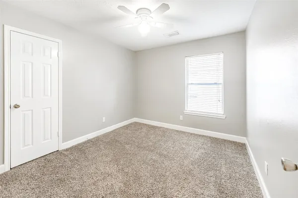 $2,350 | 7015 Yardley Drive, Katy, TX 77494