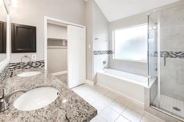 $2,350 | 7015 Yardley Drive, Katy, TX 77494