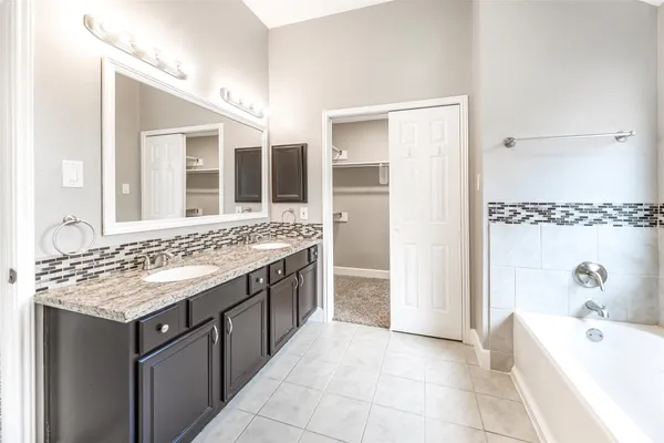 $2,350 | 7015 Yardley Drive, Katy, TX 77494