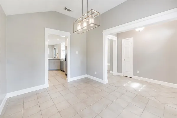 $2,350 | 7015 Yardley Drive, Katy, TX 77494