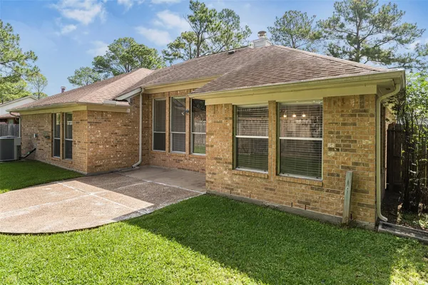 $2,350 | 7015 Yardley Drive, Katy, TX 77494