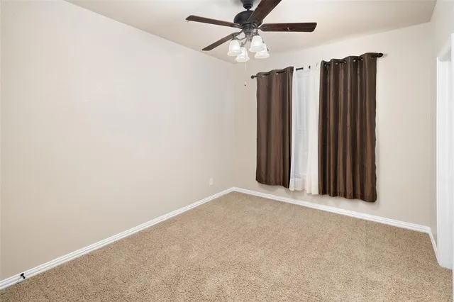 $2,600 | 4245 Swan Forest Drive, Unit B, Carrollton, TX 75010