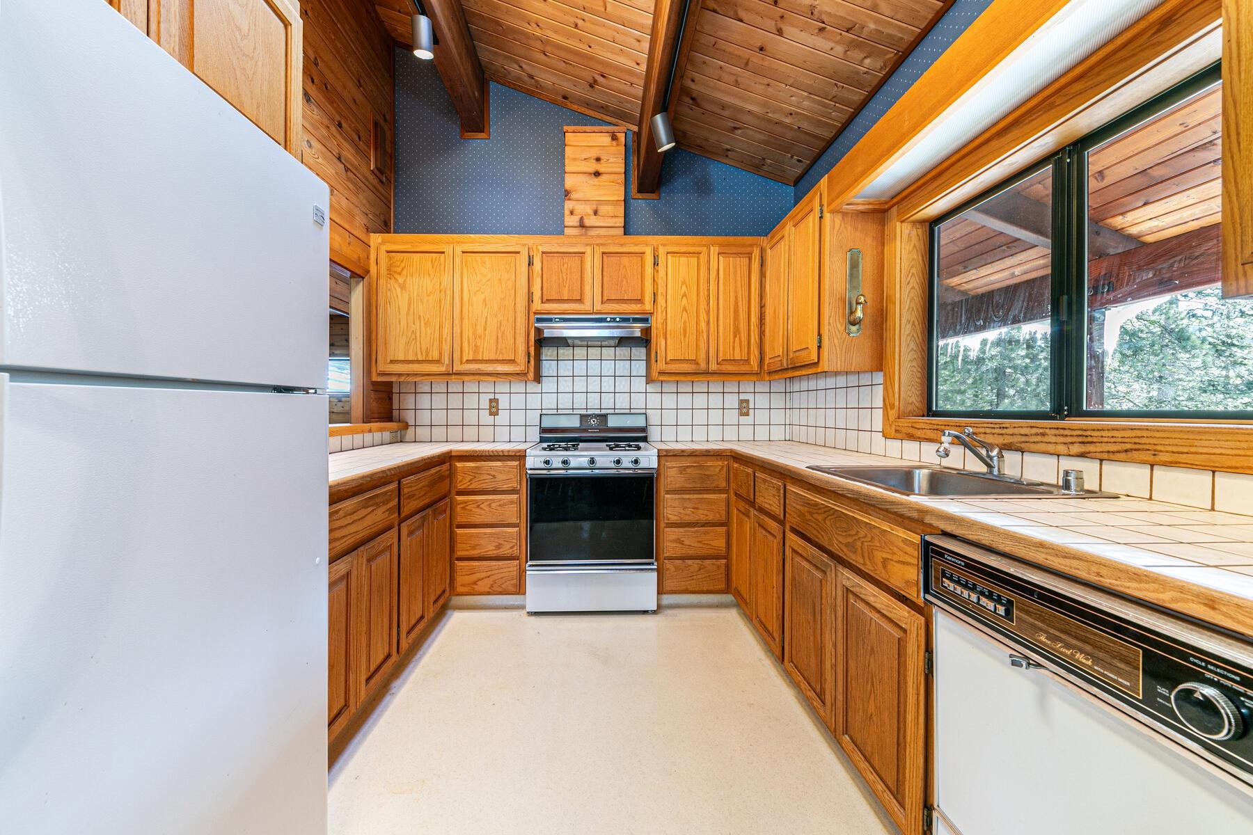 6840 River Road Truckee, CA 96161 - Photo 20 of 28