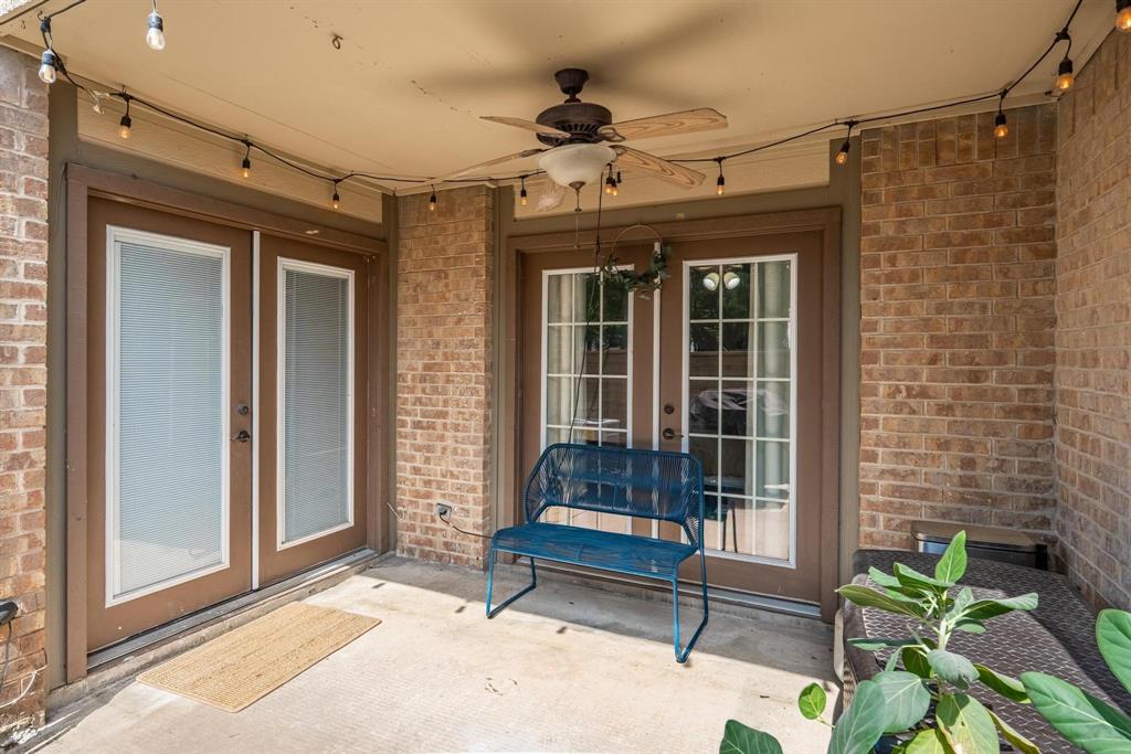 322 West Harwood Road, Unit B Hurst, TX 76054 - Photo 25 of 34
