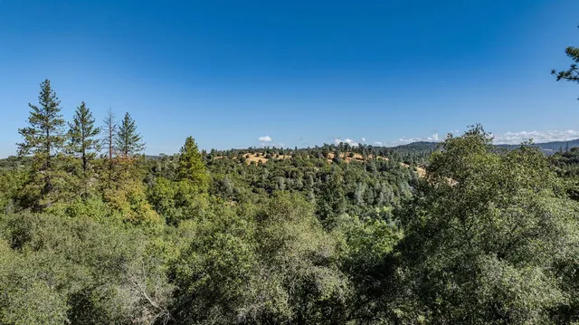 a view of a large building