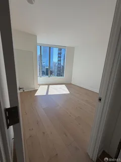 $7,200 | 338 Main Street, Unit 33D, San Francisco, CA 94105