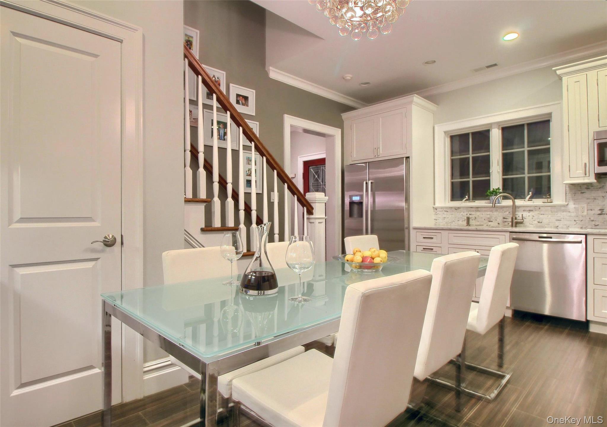 415 Grace Church Street Rye, NY 10580 - Photo 41 of 50 GUEST HOUSE DINING AREA