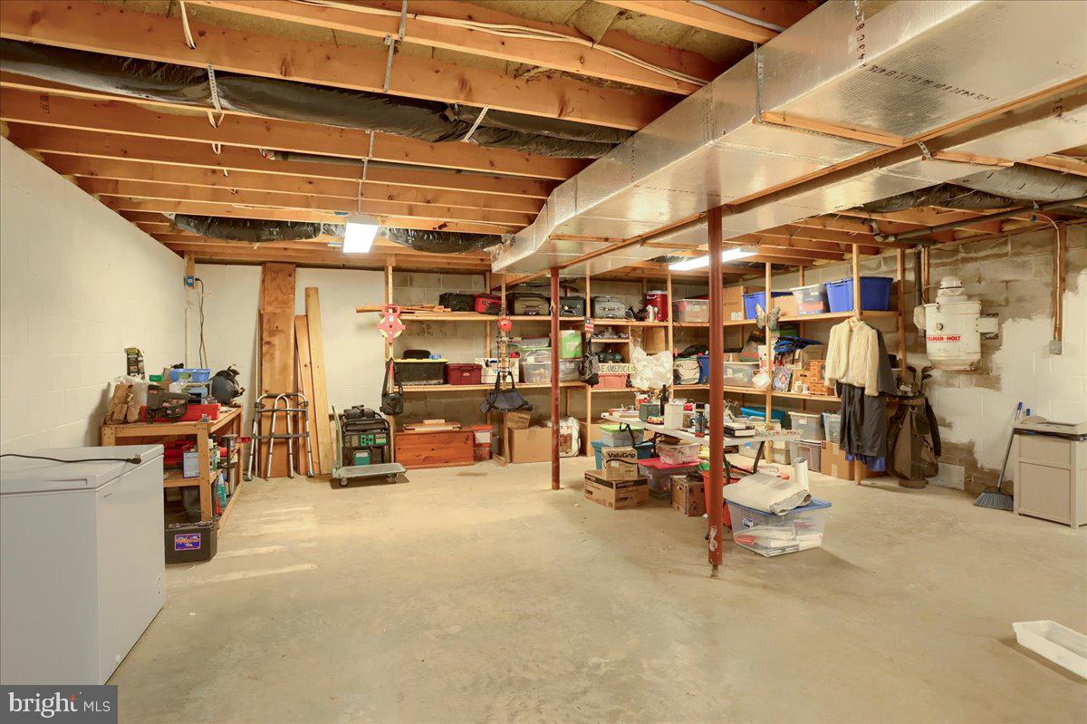 75 Thunder Trail Fairfield, PA 17320 - Photo 45 of 64 a view of a room with gym equipment