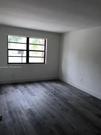 $2,050 | 9301 Southwest 92nd Avenue, Unit 207C, Miami, FL 33176