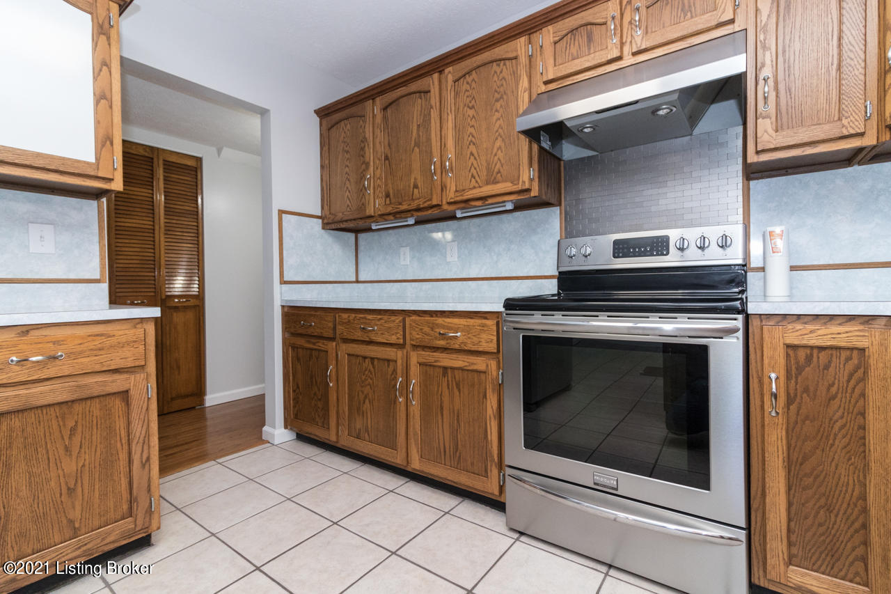 4075 Old Ekron Road Brandenburg, KY 40108 - Photo 14 of 43 7H9A5470