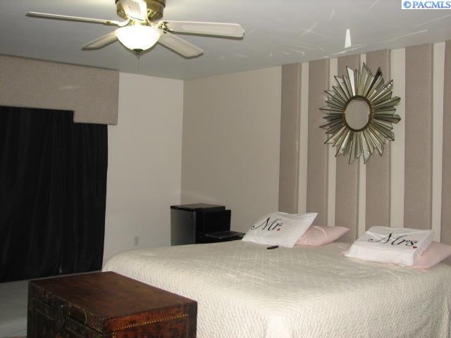 261 Sand Hill Road Grandview, WA 98930 - Photo 37 of 46 Gallery Image 37