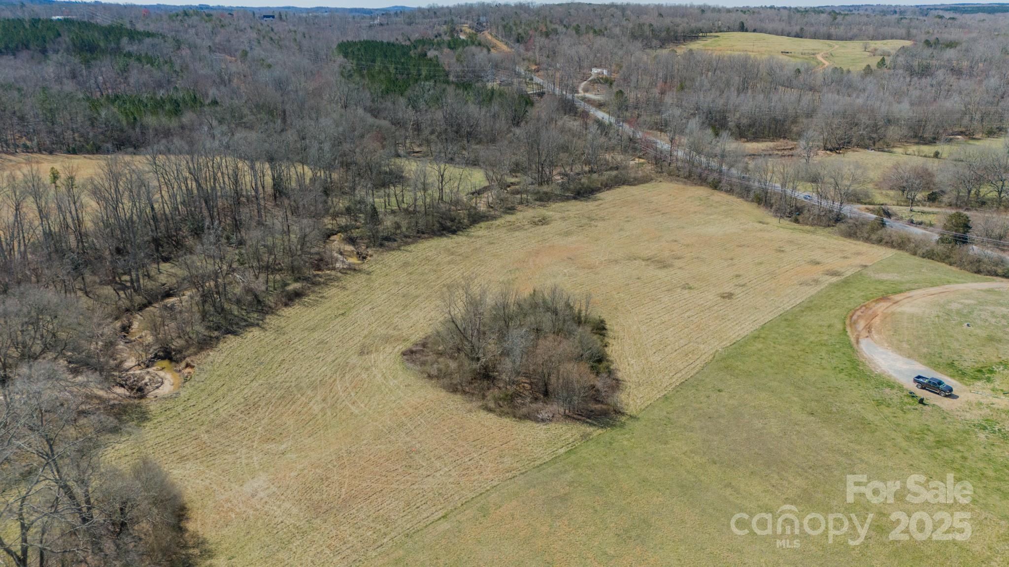 0 North Mountain Street Blacksburg, SC 29702 - Photo 20 of 27 a view of a dry yard with a lake view