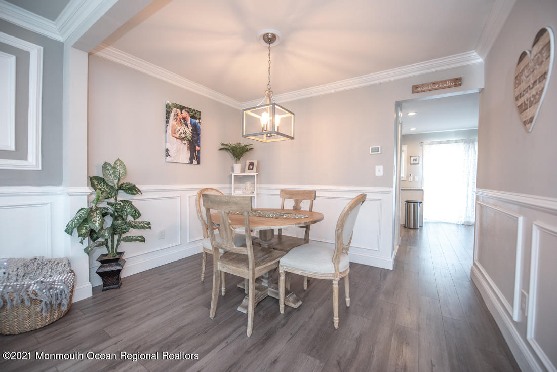 135 Probasco Road East Windsor, NJ 08520 - Photo 13 of 32 Dinette