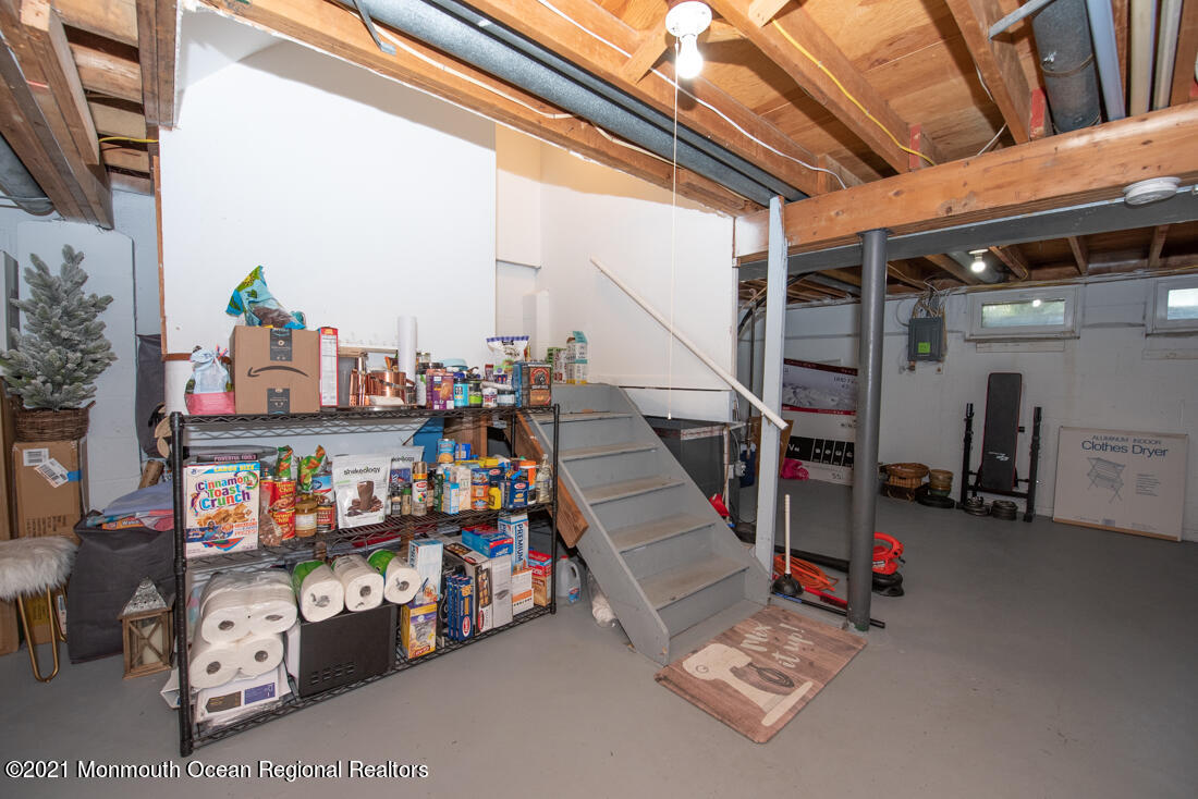 135 Probasco Road East Windsor, NJ 08520 - Photo 24 of 32 135 P Full Basement