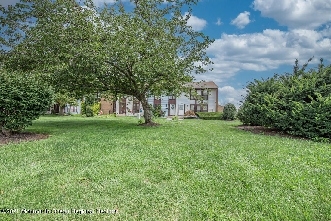 135 Probasco Road East Windsor, NJ 08520 - Photo 31 of 32 135 P Complex
