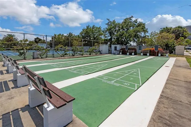a view of a tennis court